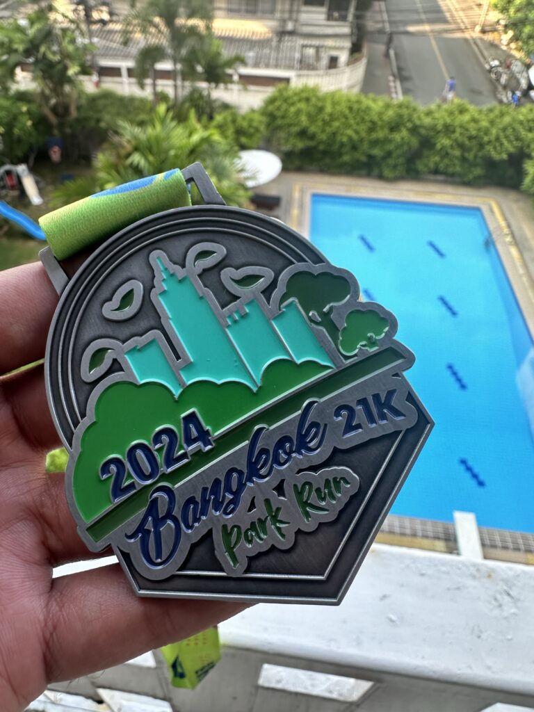 Bangkok 21k Park Run 2024 medal