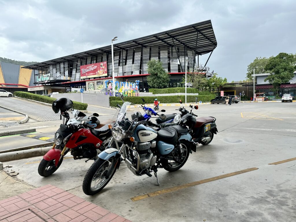 Meteor 350 at TMK Park, Kanchanaburi