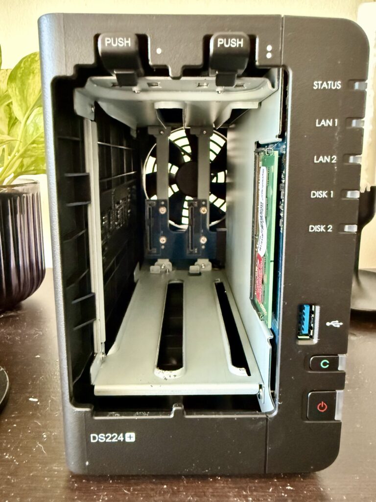 Front panel of Synology DS224+