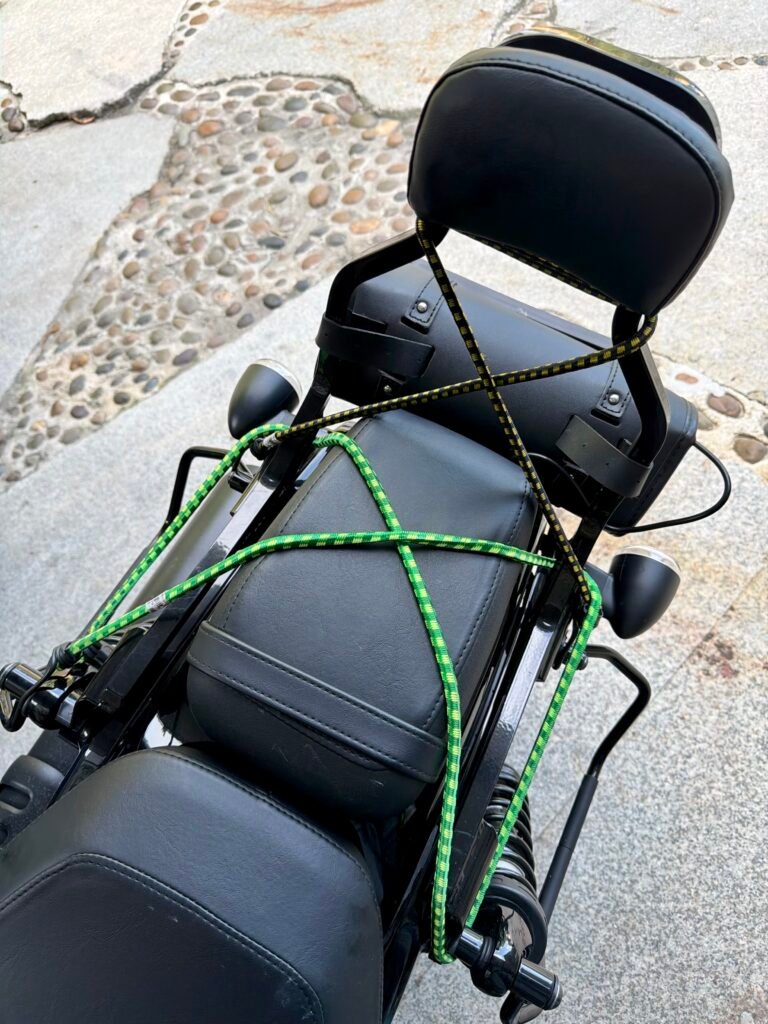 Bungee Cord configuration on Nightster 975